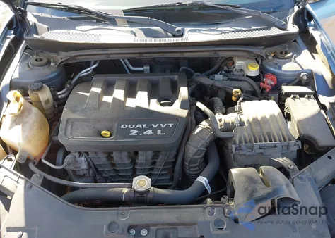 2011 Chrysler 200 Touring из США, поврежденный, VIN 1C3BC1FB2BN585673